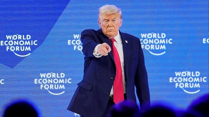 Рейтинг Дональда Трампа упал до рекордно низкого уровня