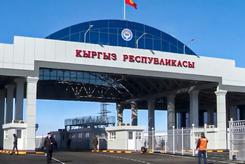 КПП «Ак-Жол» на кыргызско-казахской границе