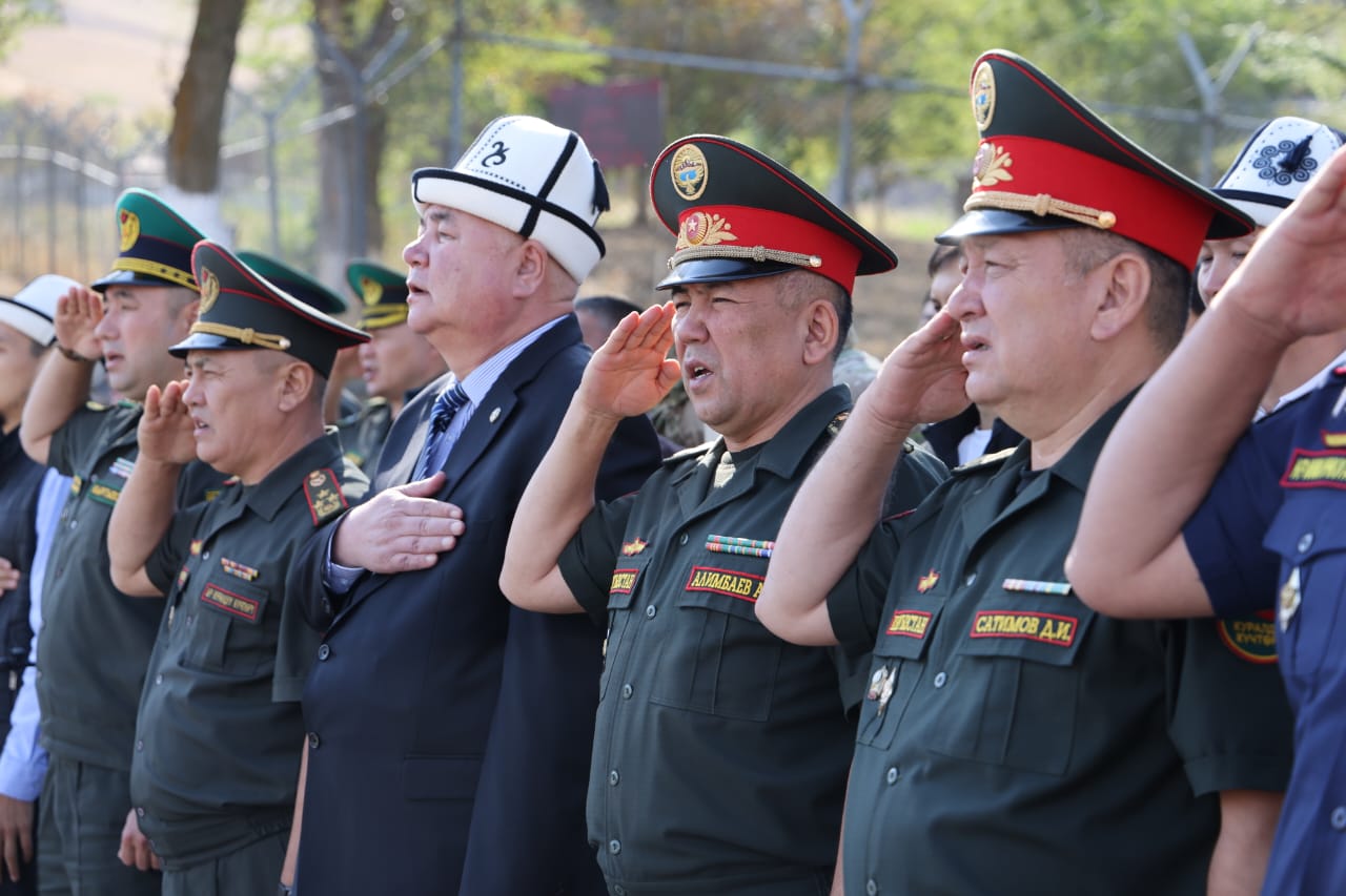 В «Ата-Бейите» почтили память военнослужащих, погибших на границе