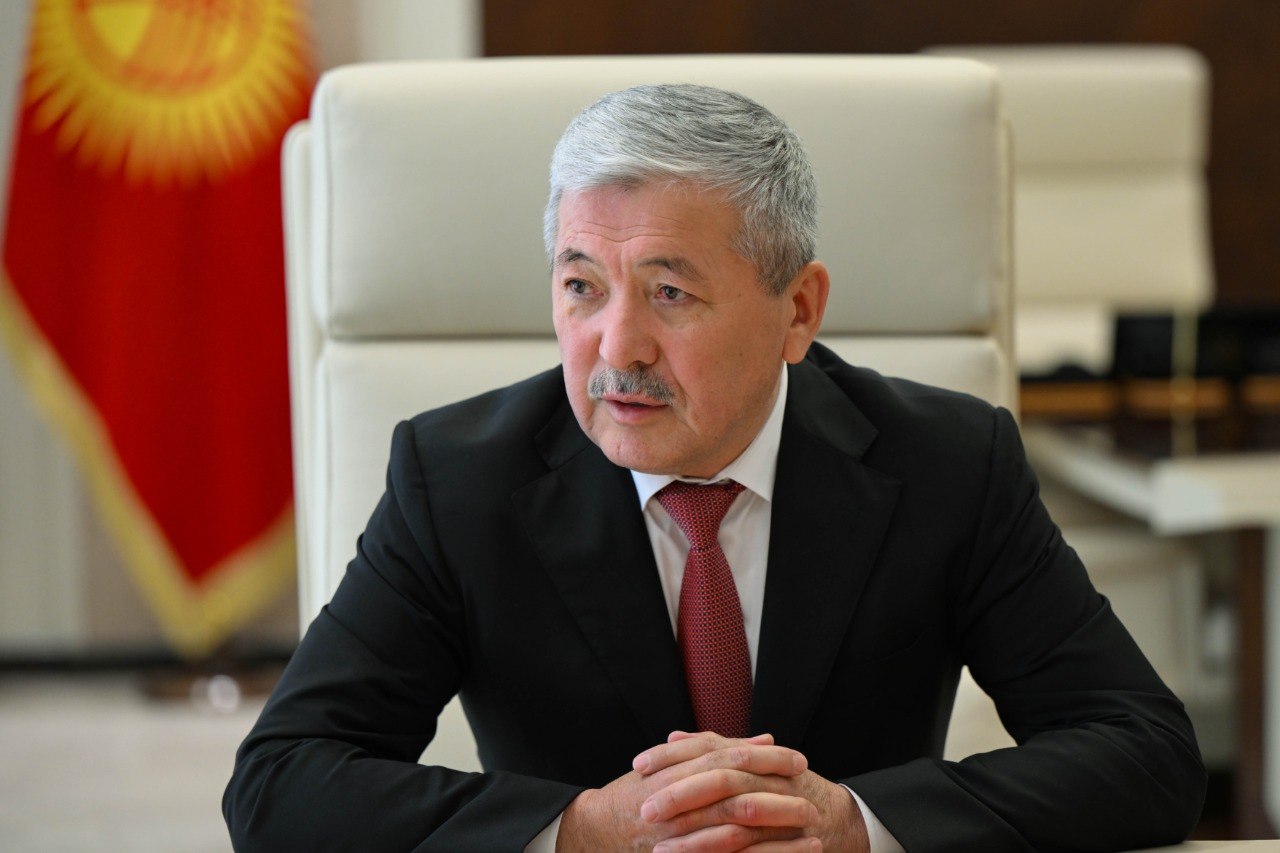Семье погибшего спасателя МЧС Аскара Казыбекова передали квартиру