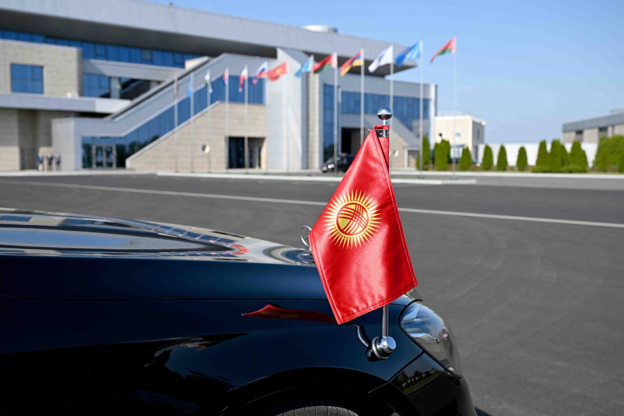 Адылбек Касымалиев прибыл с рабочим визитом в Беларусь