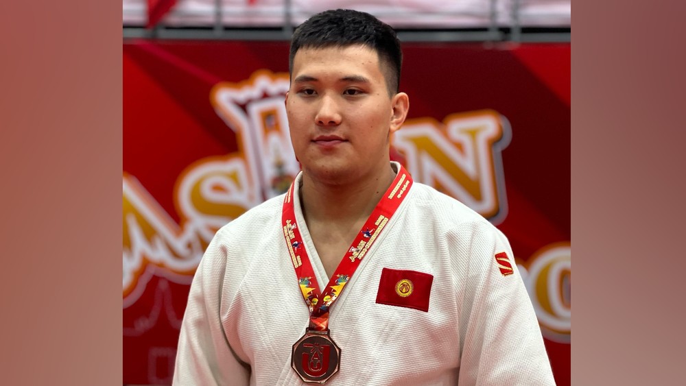 Эмирхан Жолдошказиев