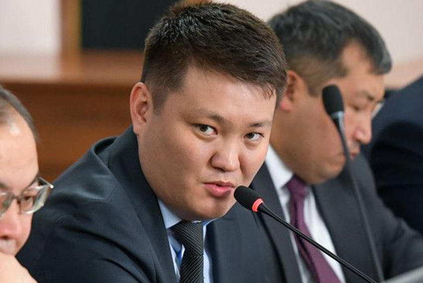 Экс-вице-мэр Азамат Кадыров