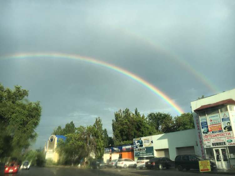 Омурбек уулу Бакыта. Двойная радуга над Бишкеком