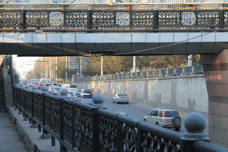 Павла Кратова. Бишкек движущийся