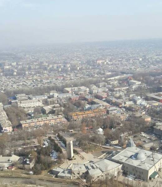 Айчурок Назаралиевой. Вид с горы Сулайман-Тоо