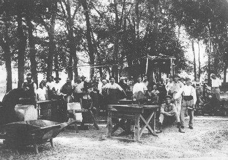 Члены чехословацкого кооператива «Интергельпо», 1925 год