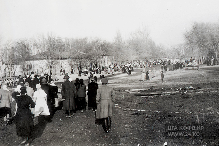 Митинг 8 марта, 1925 год