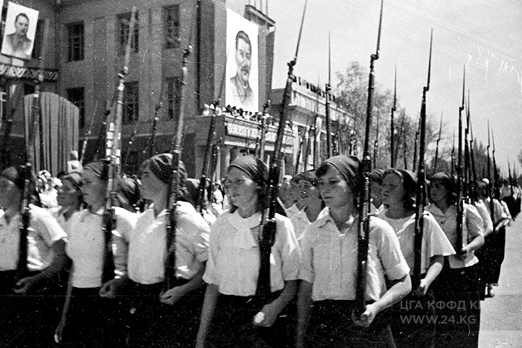 Военизированная колонна, 1946 год