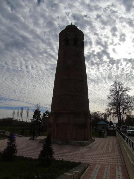 Мамасалы Ташматова. Город Узген