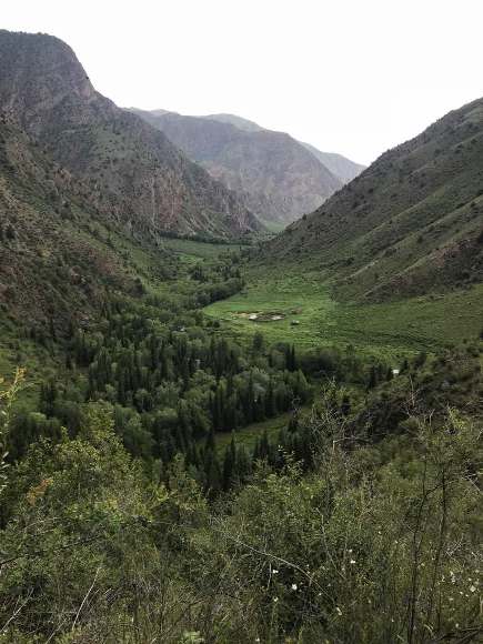 Бакыта Исабекова. Село Орнок Джумгальского района