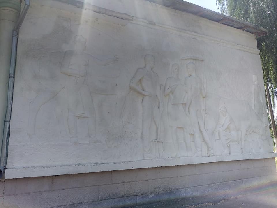 Мемориал павшим воинам, с. Садовое, август 2018