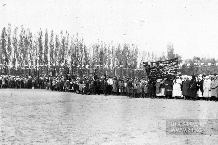Празднование Великой Октябрьской революции, 1925 год