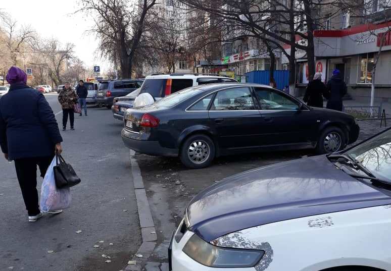 Чудаки парковки