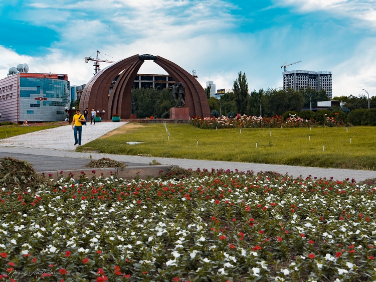 Владислава Ногая. Четыре сезона. Площадь Победы в Бишкеке